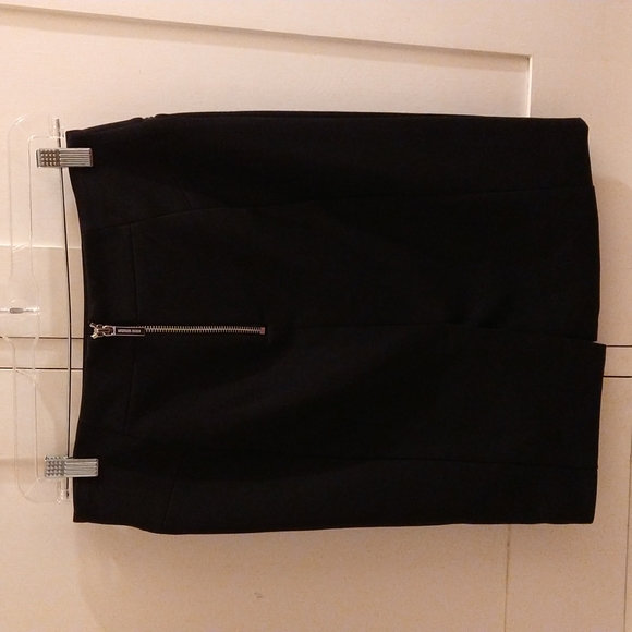 Michael Kors black skirt Sz 6 - Picture 3 of 8